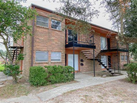 211 Jefferson Drive - 4